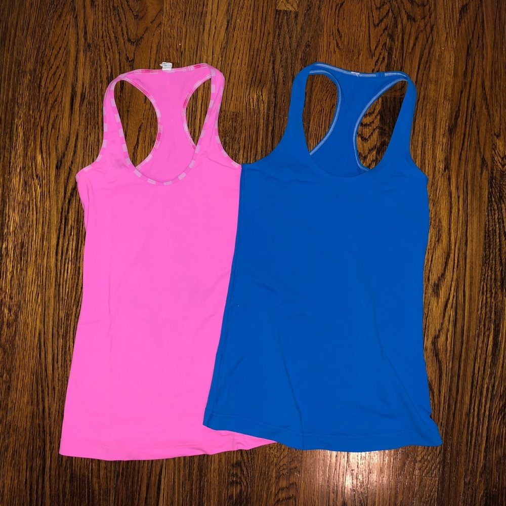 Lululemon size 4 tank tops (2)